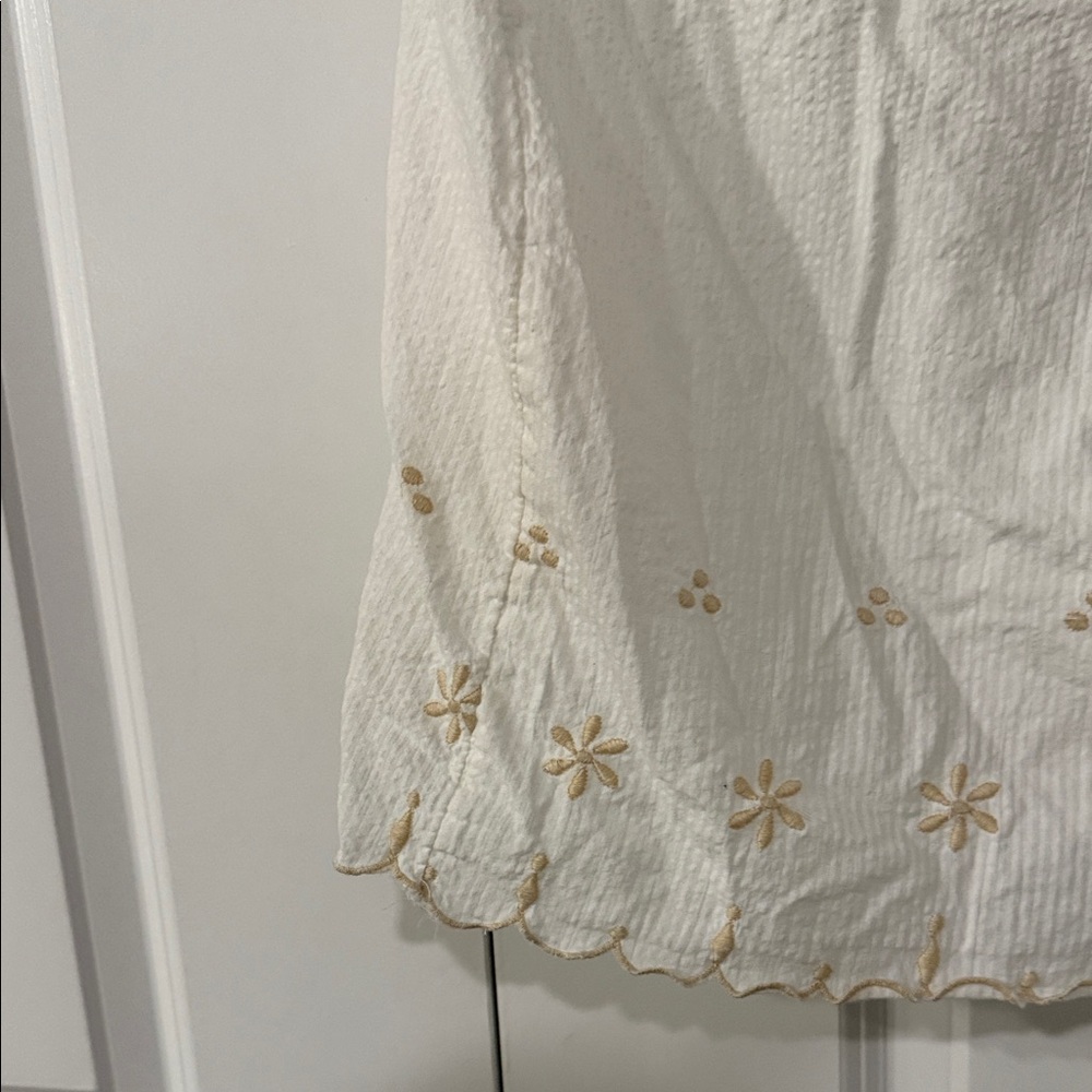 Lightly worn Free People Elegant White Embroidered Tie Back Tank size M - Picture 9 of 15